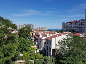С видом на море